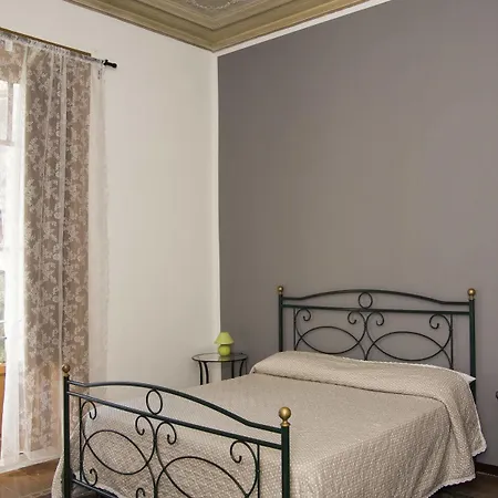 Residenza Di Maggio Bed & Breakfast *