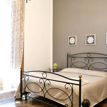 Residenza Di Maggio Bed & Breakfast Palermo